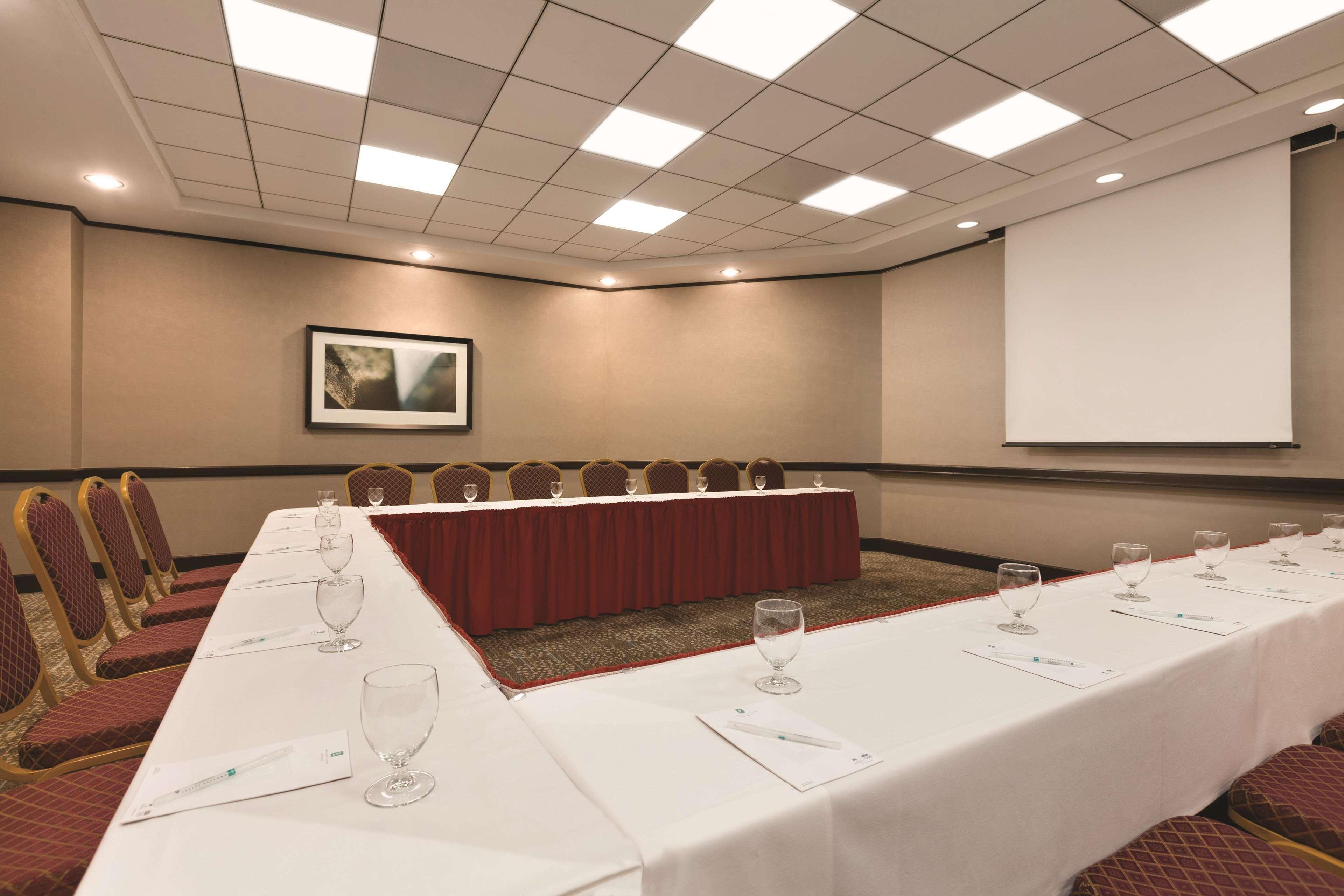 Embassy By Hilton Anaheim-orange