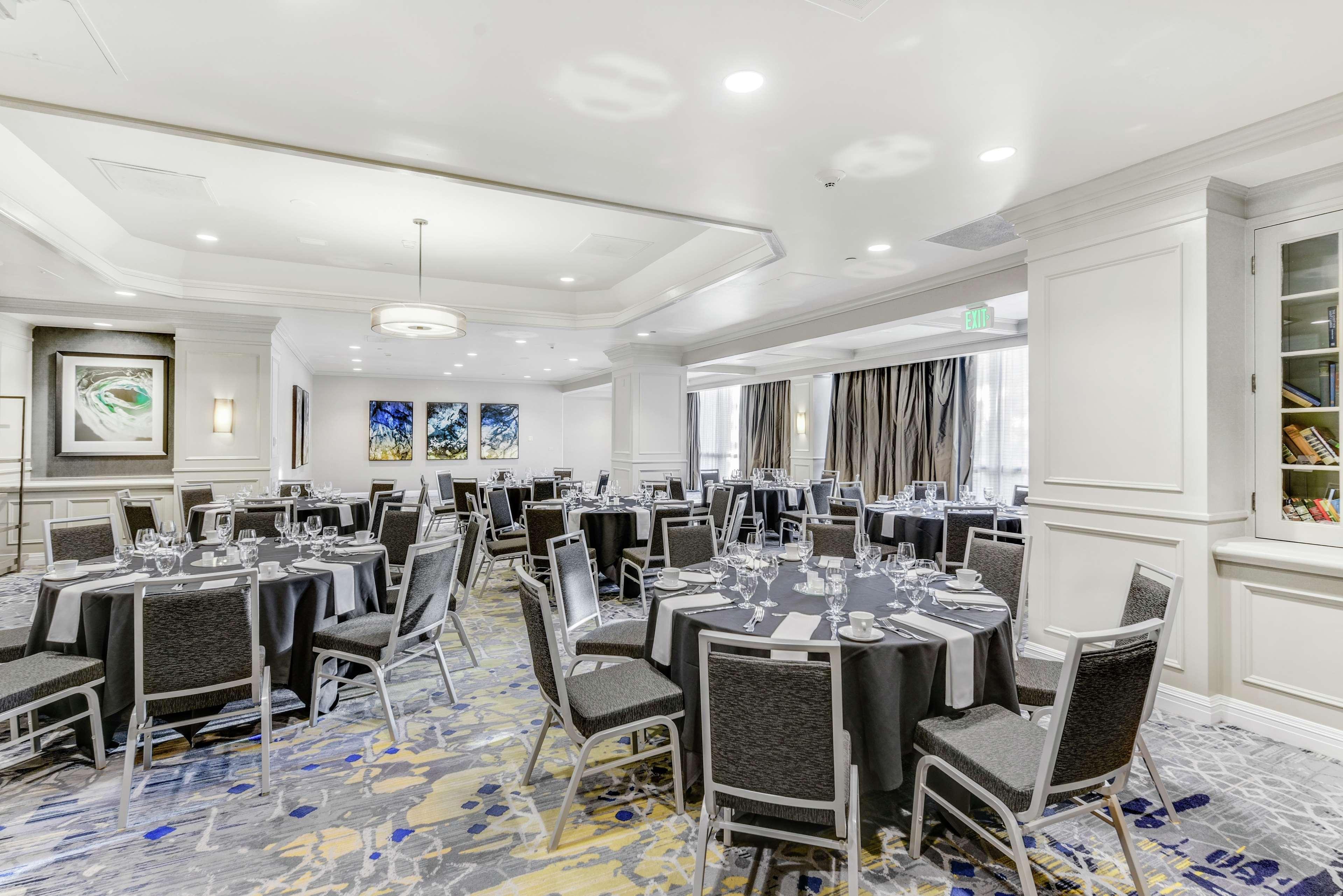 Embassy By Hilton Anaheim-orange Hotel 3*