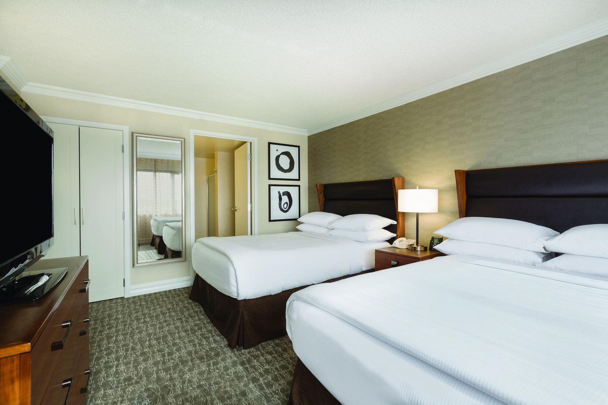 Hotel Embassy By Hilton Anaheim-orange Anaheim